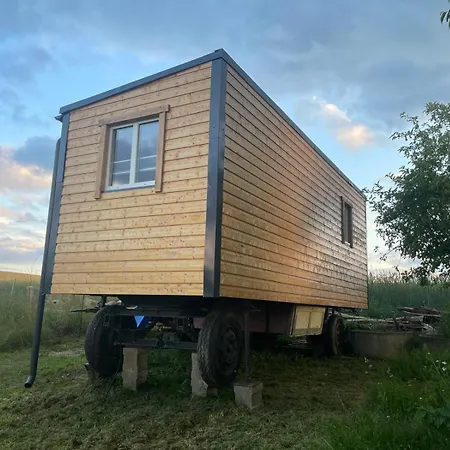 Familienurlaub Im Tiny House Auf Dem Bauernhof *